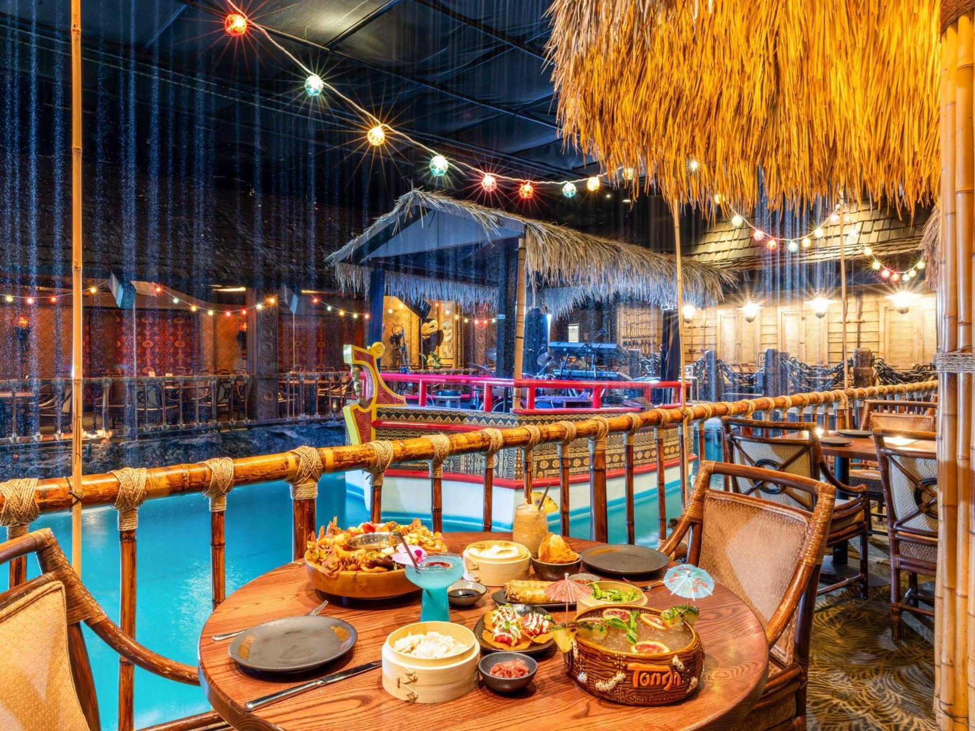 فندق فيرمونت سان فرانسيسكو المظهر الخارجي الصورة The interior of the restaurant