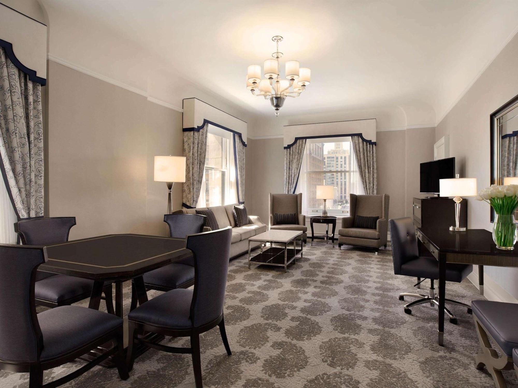 فندق فيرمونت سان فرانسيسكو المظهر الخارجي الصورة A suite at the Waldorf Astoria Washington DC