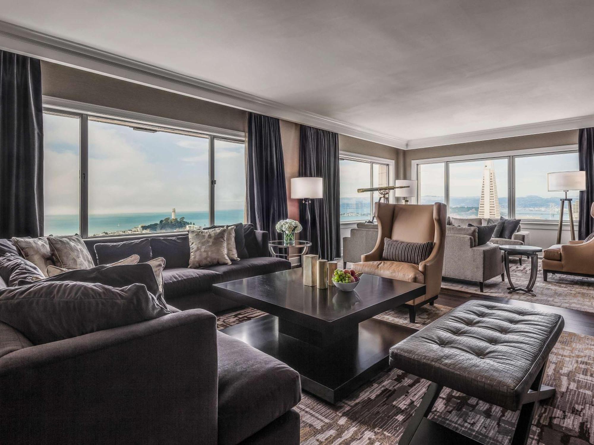 فندق فيرمونت سان فرانسيسكو المظهر الخارجي الصورة A suite at the Four Seasons Hotel