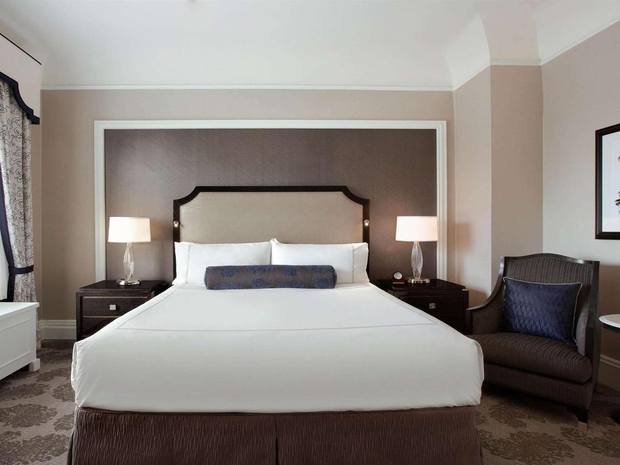 فندق فيرمونت سان فرانسيسكو المظهر الخارجي الصورة A bedroom at the Four Seasons Hotel